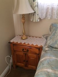 1 of 2 matching nightstands