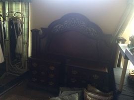 Ornate King Headboard/Footboard & rails