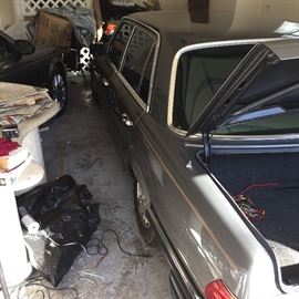 dark gray 450 SEL 6.9