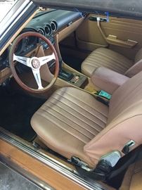 SL 500 interior
