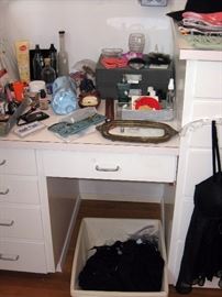 Downstairs Back Bedroom Pictures, Make-up, Bottles