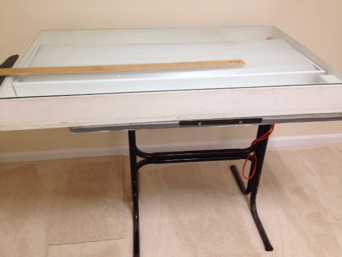 Light Up Drafting Table