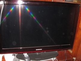 Samsung 32" Flat Screen TV...