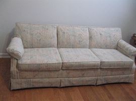 Nice La-Z-Boy Sleeper Sofa Signature II...