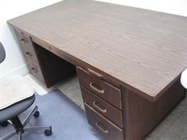 Leopold Desk...