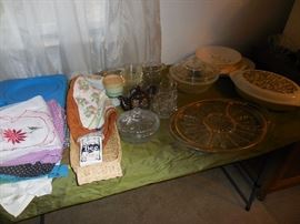 Vintage Table Linens. Platters, Serve Ware. Pyrex Cinderella Covered Dish