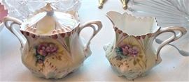 Surgar & Creamer Set