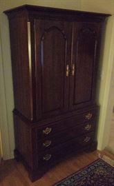 3 Drawer 2 Door Wardrobe