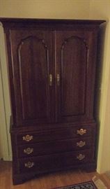 3 Drawer 2 Door Wardrobe