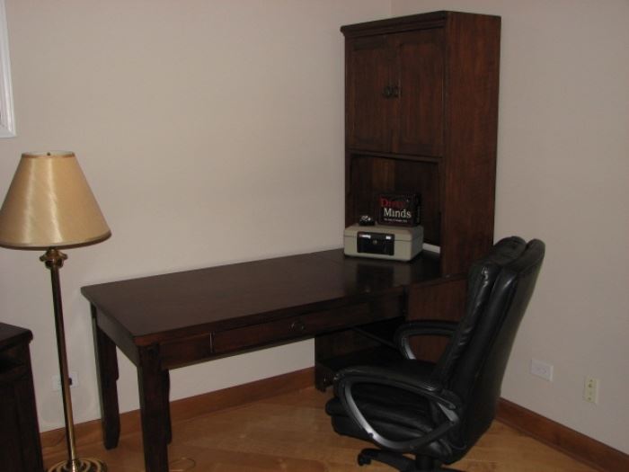 desk and bookcase, office chair, floor lamp