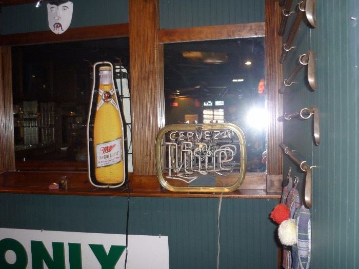 Great Old Beer LIghted signs and other bar items