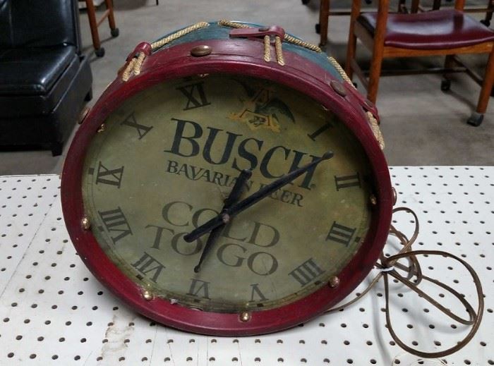 Busch Drum Clock