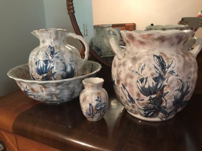 Accent Pottery pieces