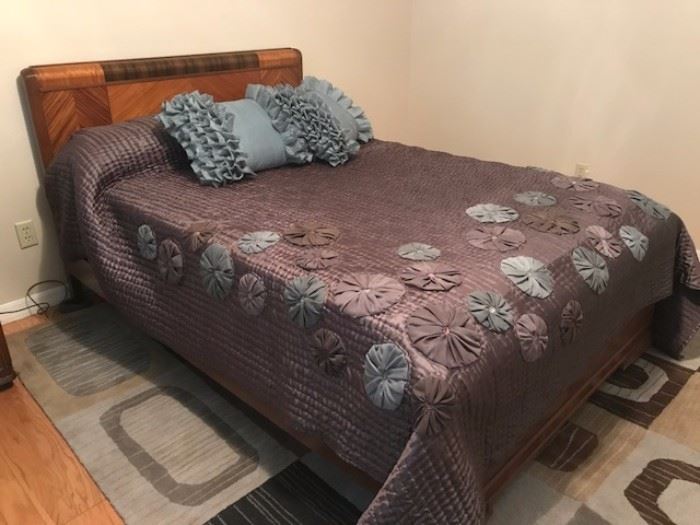 Beautiful Bedding set and rug
