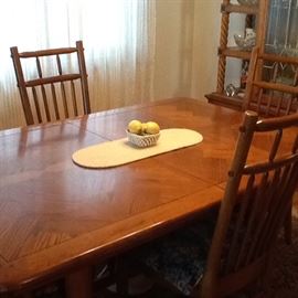 Dining table set with four chairs 