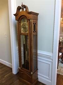 Howard Miller Grandfather Clock- Westminster Chimes. Works!