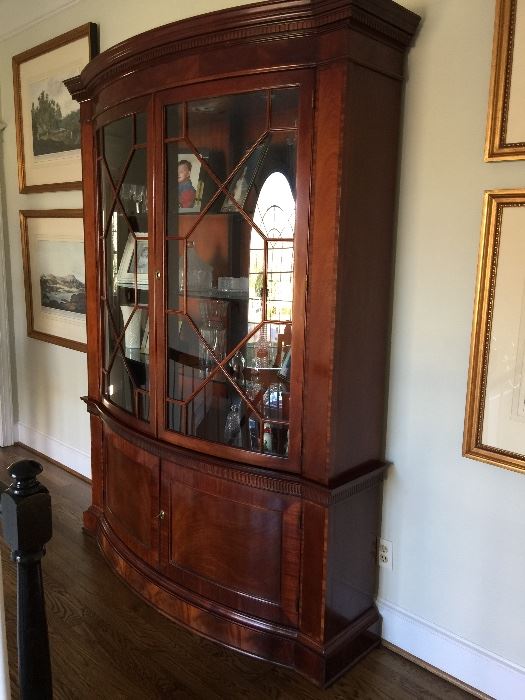 Baker Bow Front Historic Charleston Collection Mahogany China Cabinet...Gorgeous like new