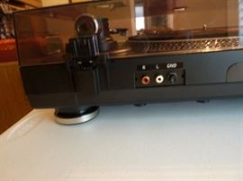 GLI BD1600 Belt Drive DJ Turntable