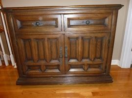 Century Furniture of Distinction - Dining room set table with 2 leaves, 6 chairs(2 are captain), lighted china cabinet, buffet/server.