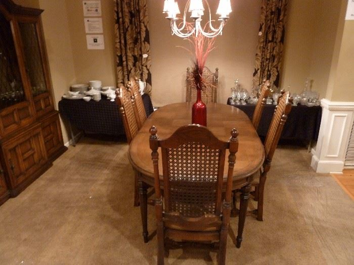 Century Furniture of Distinction - Dining room set table with 2 leaves, 6 chairs(2 are captain), lighted china cabinet, buffet/server.
