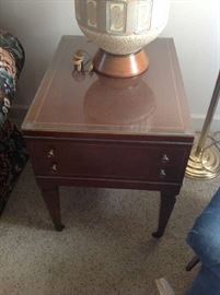 Antique End Table $ 70.00