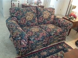 Loveseat $ 100.00