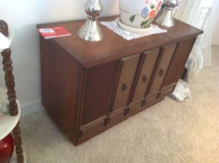 Record / Stereo Cabinet $ 140.00