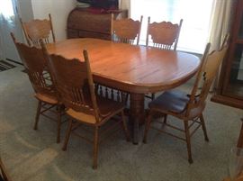 Double Pedestal Vintage Dining Table / 6 Chairs $ 350.00