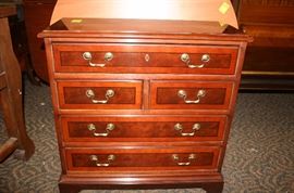 5 Drawer Dresser
