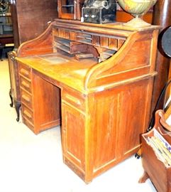 A Petersen & Co Roll Top Desk, 44.5"T x 48"W x 29.5"D