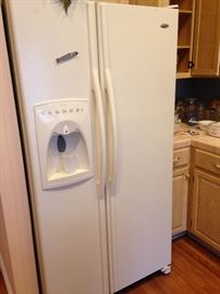 2004 Amana Refrigerator 