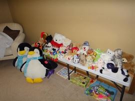 Stuffed Animals, toys and games 
