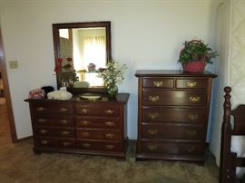 Dresser, Chest Of Drawers