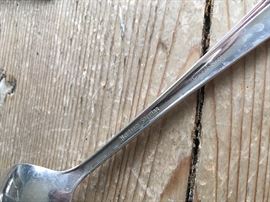 96 piece set of Heirloom Sterling - Damask Rose. Some marked Heirloom Sterling, others Heirloom Sterling by Oneida. 