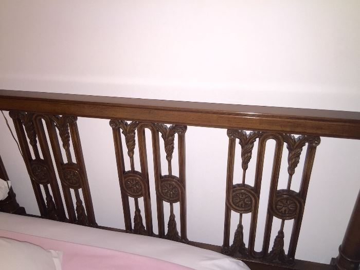 King vintage headboard 