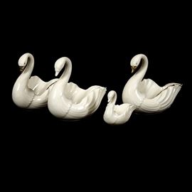 Lenox Swans  9.00-24.00