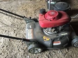 Honda Easy Start self propelled gas mower