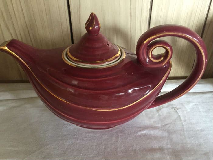 Hall Aladdin teapot