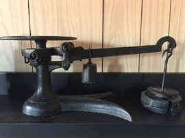Cast iron scale