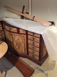 Decorative server/buffet