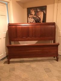 ETHAN ALLEN SOLID CHERRY SLEIGH BED
