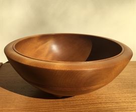Signed, J.R. Lister: hand turned wooden bowl