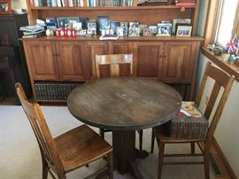 Sturdy hand made pedestal table