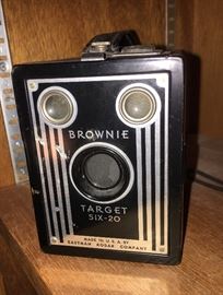 Brownie Target Six-20