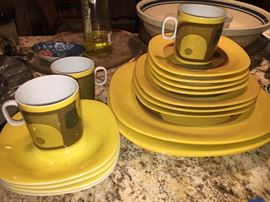 Block Langenthal Transition Evolution, Switzerland. 1970s pattern designed by Jack Prince.