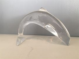 Baccarat diving dolphin