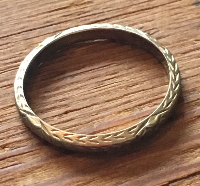 18K vintage deco ring with inscription