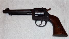 H&R MODEL 949 .22 CAL SINGLE SHOT REVOLVER RESTORED NEVER FIRED AFTER RESTORATION