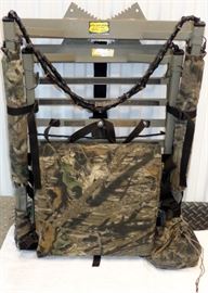 API GRAND SLAM SUPREME MODEL GS 2500MS TREE STAND CLIMBER