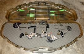 MARTIN JAGUAR MAGNUM BOW ARROW CARRYING CASE 27" DRAW LENGTH